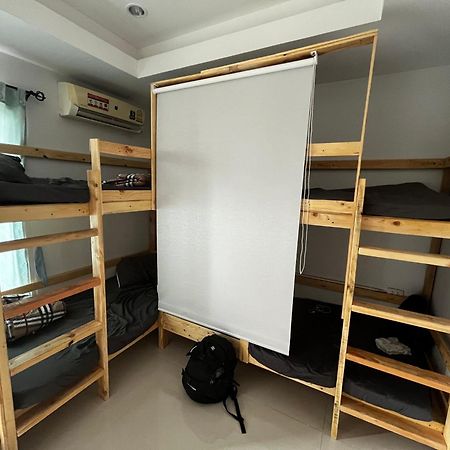 The European House Pattaya Bed and Breakfast Exteriör bild