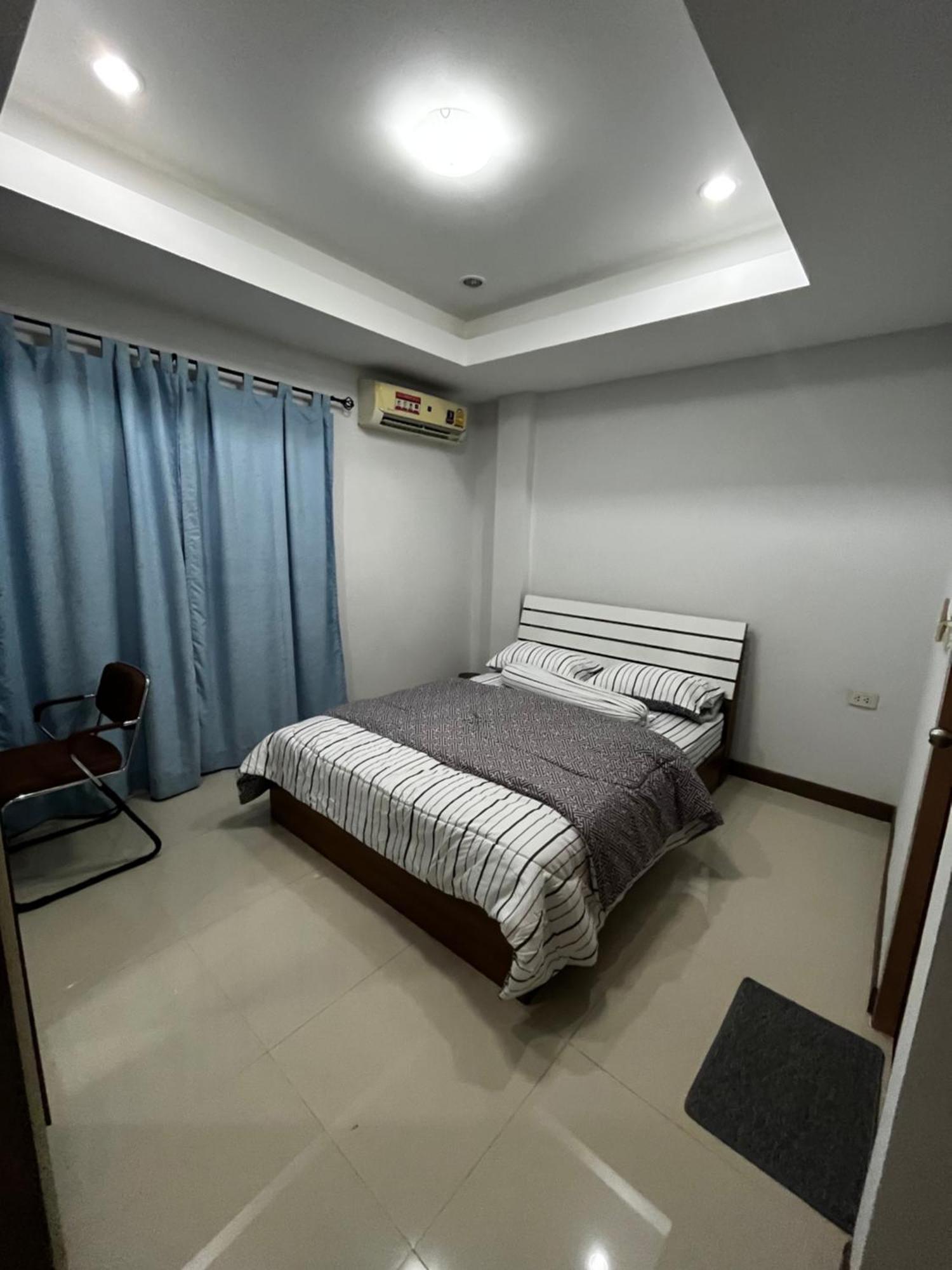 The European House Pattaya Bed and Breakfast Exteriör bild