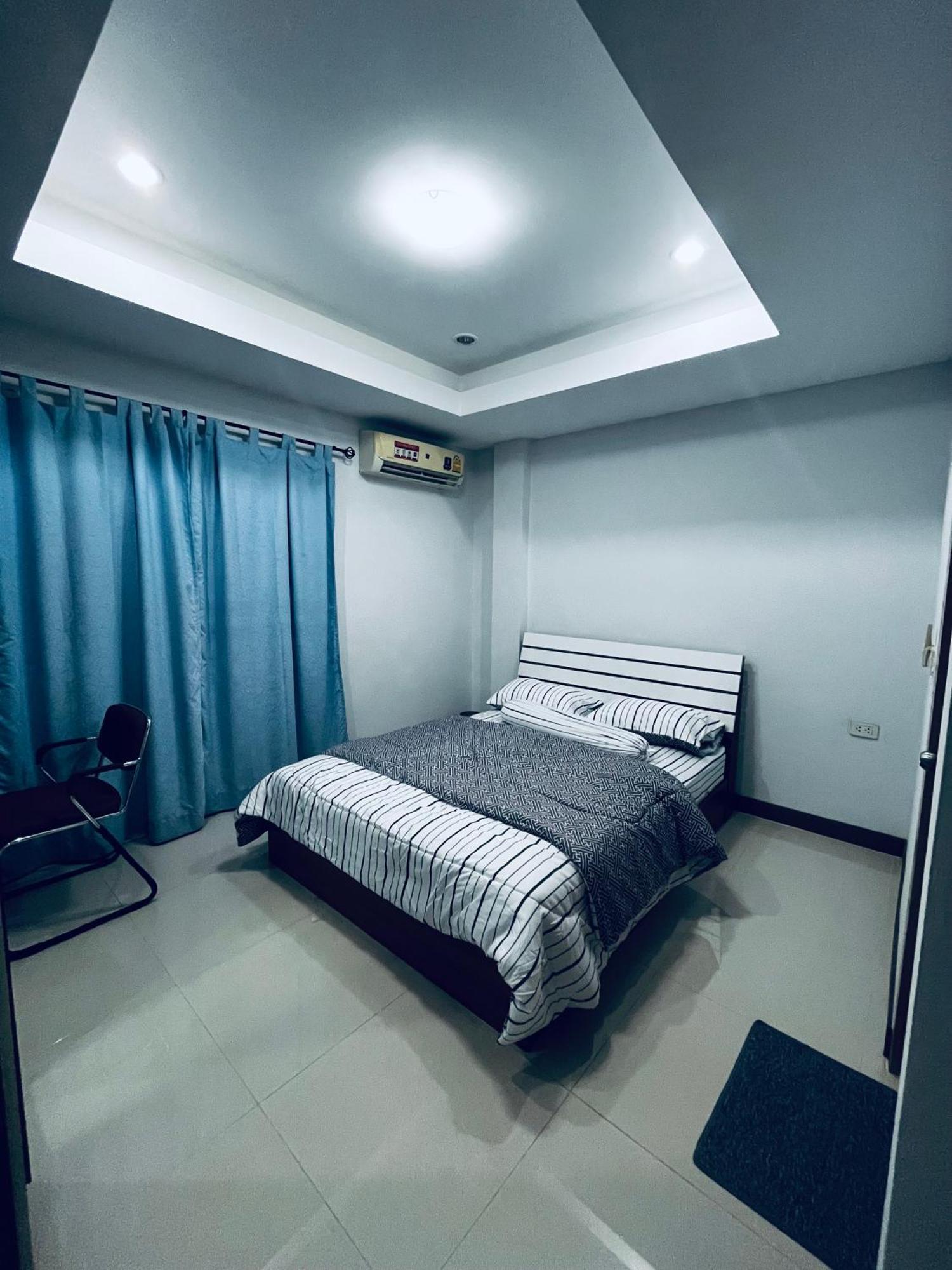 The European House Pattaya Bed and Breakfast Exteriör bild